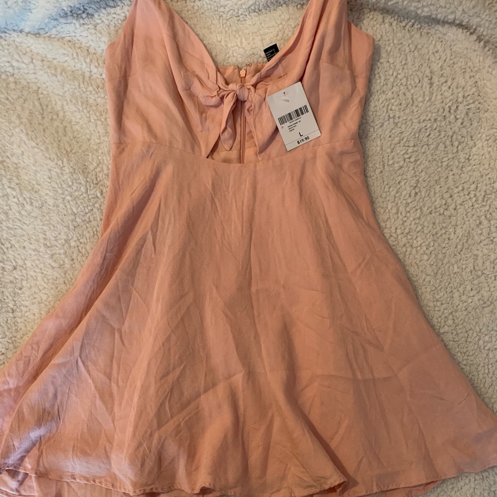 NWT Forever 21 Light Pink Tie-Front Dress